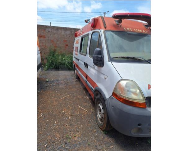 Foto de IRECÊ/BA - CARRO - Renault Master Ambulância Rontan, 2010/2011