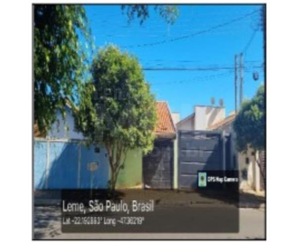 Foto de LEME/SP — Casa com (F8444414776152)