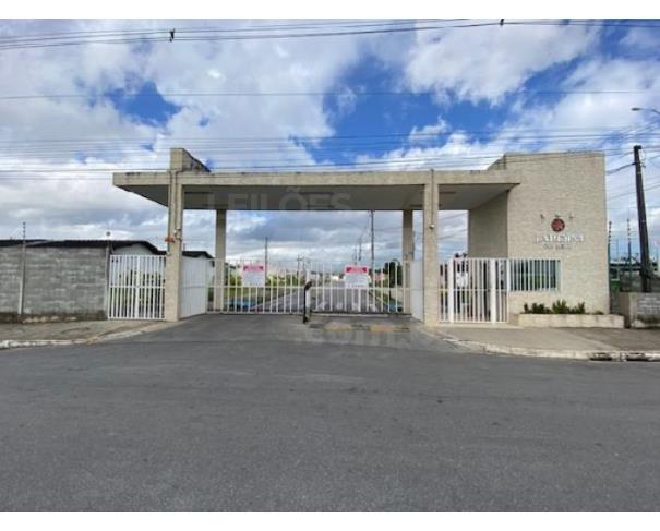 Foto de MACEIÓ/AL — Casa com 2 quartos e 1 vaga na garagem no bairro Cidade Universitária