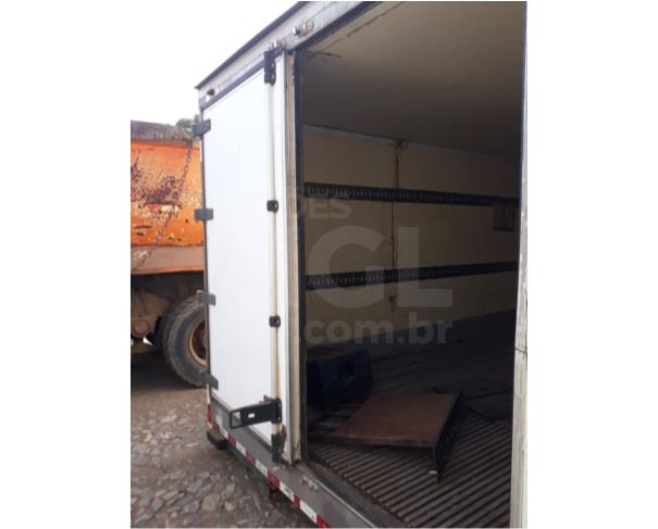 Foto de ITAÚNA/MG - BAU FRIGORIFICO PARA CAMINHAO - LARGURA:7.80 ALTURA: 2.6 LARGURA: 2.6 - PA9867