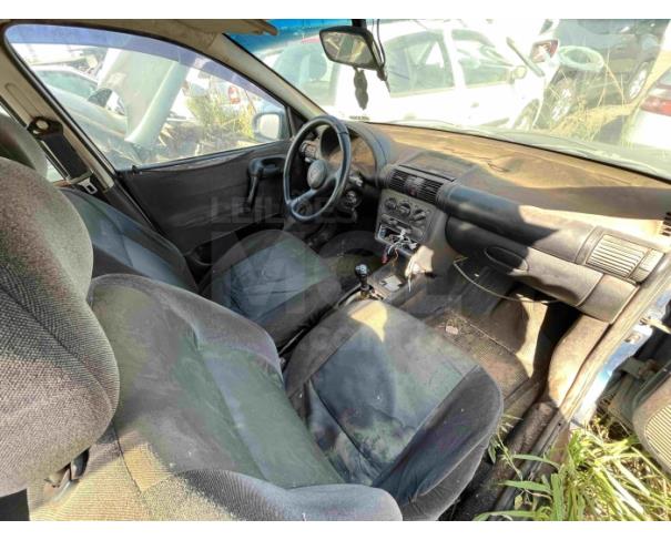 Foto de CAPIVARI/SP - VEÍCULO CONSERVADO - GM/CORSA MILENIUM - 2001/2002