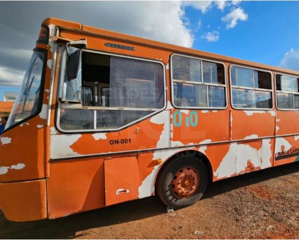 Foto de MONTE CARMELO/MG - Ônibus Mercedes Benz OF 1620, 1996/1996