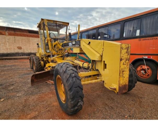 Foto de MONTE CARMELO/MG - Motoniveladora Caterpillar, modelo 120H