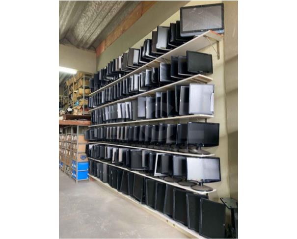 Foto de FLORIANÓPOLIS/SC - LOTE DE EQUIPAMENTOS DE INFORMÁTICA E ELETRÔNICOS