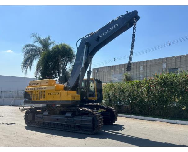Foto de CONTAGEM/MG - ESCAVADEIRA - VOLVO EC700BLC - ANO: 2011/2011 - PA13071