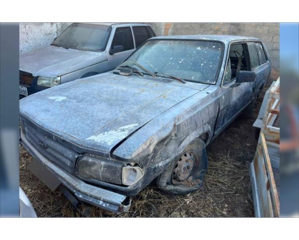 Foto de ARAGUAPAZ/GO - FORD Del Rey Belina GLX - PARA RETIRADA DE PEÇAS