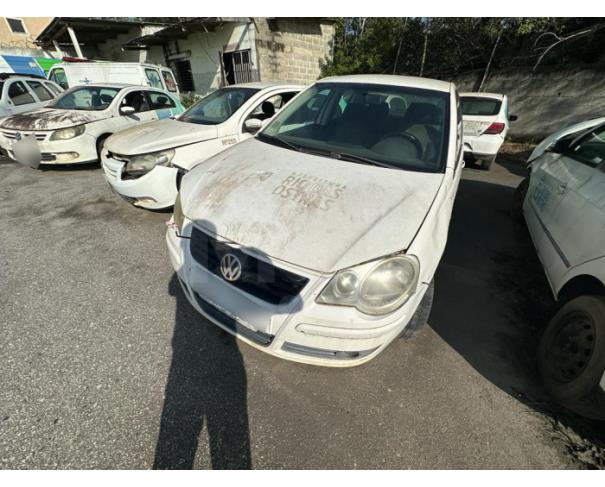 Foto de RIO DAS OSTRAS/RJ - VW POLO SEDAN 1.6 CONFOR