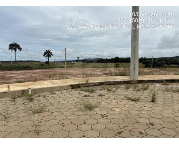 Foto de SÃO JOÃO BATISTA DO GLÓRIA/MG - Lote 04 da quadra "H", localizado no Centro Empresarial Moises Marques da Costa.