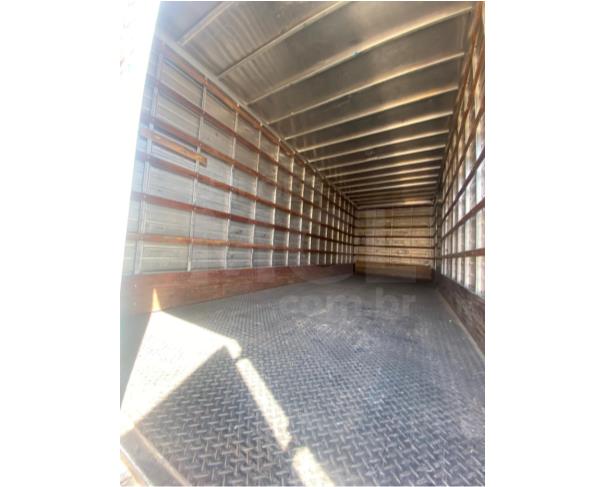 Foto de CONTAGEM MG BAU COM PORTA LATERAL  COMPRIMENTO 6,54  LARGURA 2,16  ALTURA 2,28 PA12465