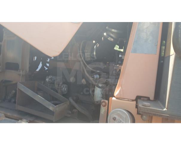 Foto de ITAÚNA MG - MOTONIVELADORA CASE 845 - ANO 2009 - 9.000HS 