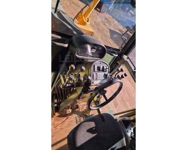 Foto de HIDROLÂNDIA/GO - Motoniveladora marca Volvo, modelo G 940
