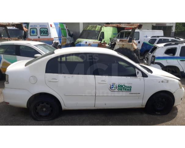 Foto de RIO DAS OSTRAS/RJ - VW POLO SEDAN 2.0 COMFOR