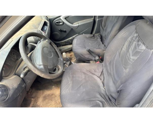 Foto de ERVÁLIA/MG - Renault Sandero Authentique 1.0 16V, 2013/2014, FLEX 