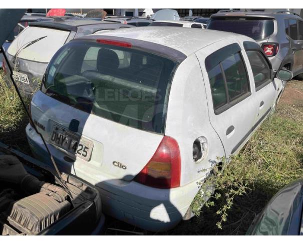 Foto de CAPIVARI/SP - VEÍCULO CONSERVADO - RENAULT/CLIO RL 1.6 16V - 2002/2003
