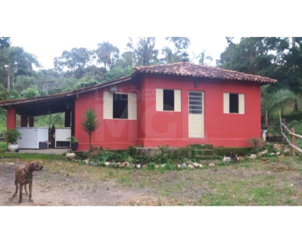 Foto de MATEUS LEME/MG — Terreno com 24.20.40 hectares (242.000m²) na MG 050