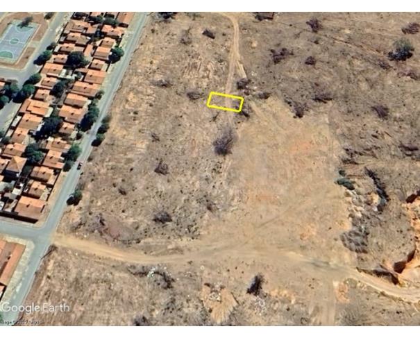 Foto de SÃO FRANCISCO/MG — Lote com 200 m² no Bairro João Aguiar (Lote 10 da quadra 09)