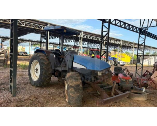 Foto de VALE DE SÃO DOMINGOS/MT - Trator New Holland TL75, ano/modeloo 2005/2005