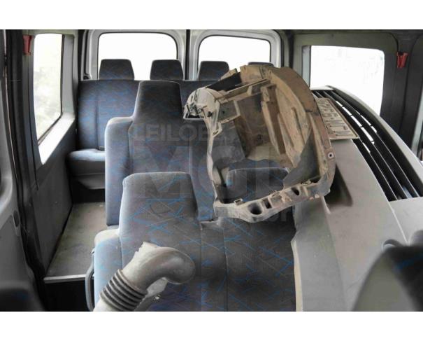 Foto de BELA VISTA DO TOLDO/SC - Renault Master Jaedi Tur, 2012/2013