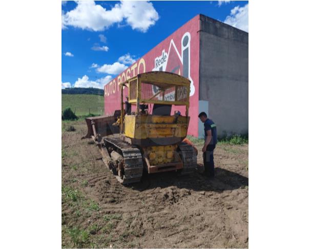 Foto de ITAÚNA/MG - TRATOR ESTEIRA - MF3366 - MOTOR PEKIM 6358 - 6 CILÍNDROS - PA13151