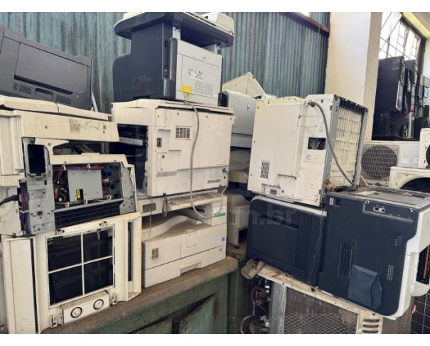 Foto de CAMPO DOS GOYTACAZES/RJ-Eletrônicos, informática (CPUS, monitores, estabilizadores, teclados, impressoras, ares condicionados, televisores, impressoras).