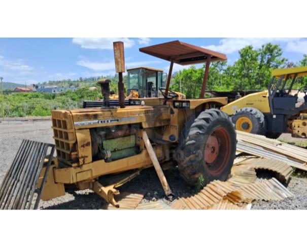 Foto de ITAÚNA/MG-TRATOR DE PNEUS CBT 2105
