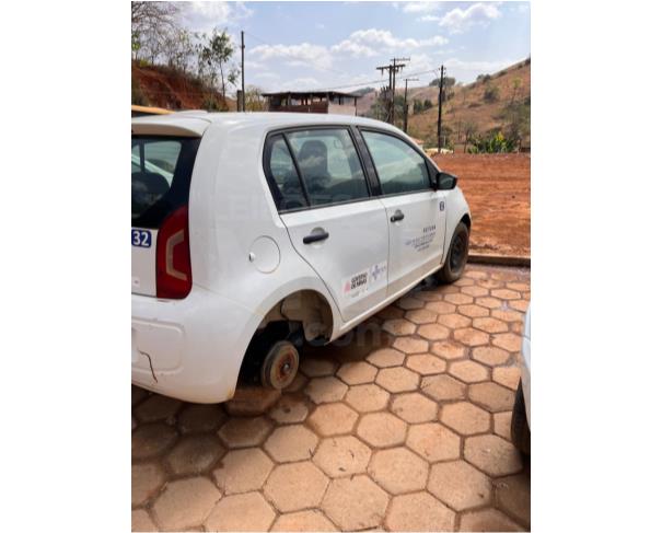 Foto de SÃO PEDRO DOS FERROS/MG- CARRO- VW Up Take Ma, 2014/2015