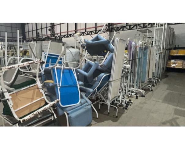 Foto de MANAUS/AM - ARMÁRIO, AMALGAMADOR, APARELHO SONAR, APARELHO DE PROFILAXIA, APARELHO DE ULTRASSOM, AUTOCLAVE, BALANÇAS, BISTURI, BANCO, BIOMBO, BRAÇADEIRA, CADEIRAS, CARRO HOSPITALAR, CENTRÍFUGA, DESTILADOR, COMPRESSOR, CUBA, ESCADA HOSPITALAR ...