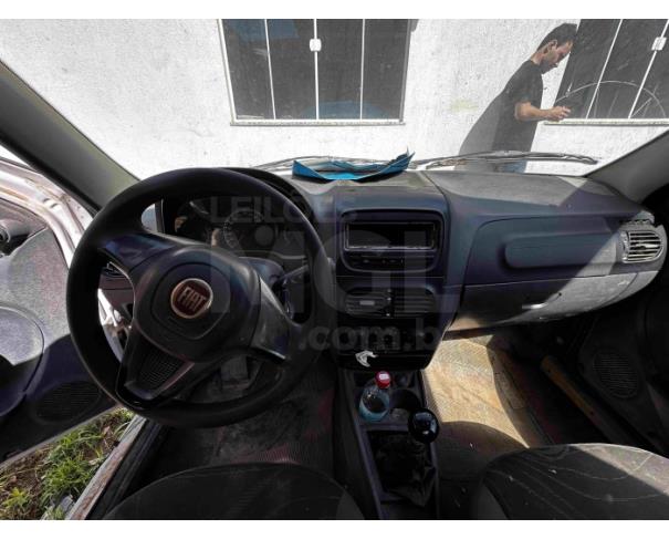 Foto de PIRAPETINGA/MG - Carga Caminhonete Fiat Strada/ Strada Working, 2016/2016, FLEX 