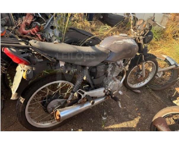 Foto de JARAGUÁ/GO - HONDA  CG 125 TITAN ES - CIRCULÁVEL - 2003/2003 - SN0000221