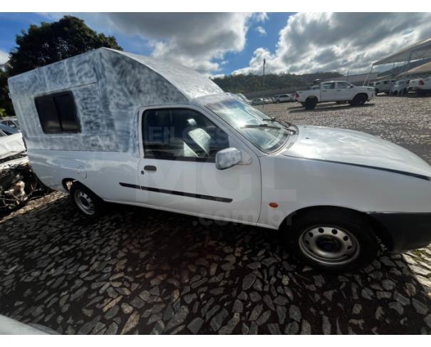 Foto de ITAÚNA/MG- FORD COURIER 1.6L 2000/2000 BAIXADO/SUCATA- PA12609