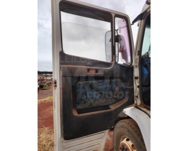 Foto de UBERLÂNDIA/MG - (TRAÇÃO/CAMINHÃO) - CIRCULÁVEL - MERCEDES-BENZ LS 1935 - 1993/1993