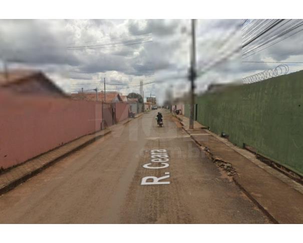Foto de Valparaíso de Goiás/GO - Casa com 123.00 m² no Bairro Setor de Chácaras Anhangüera C 532309949 