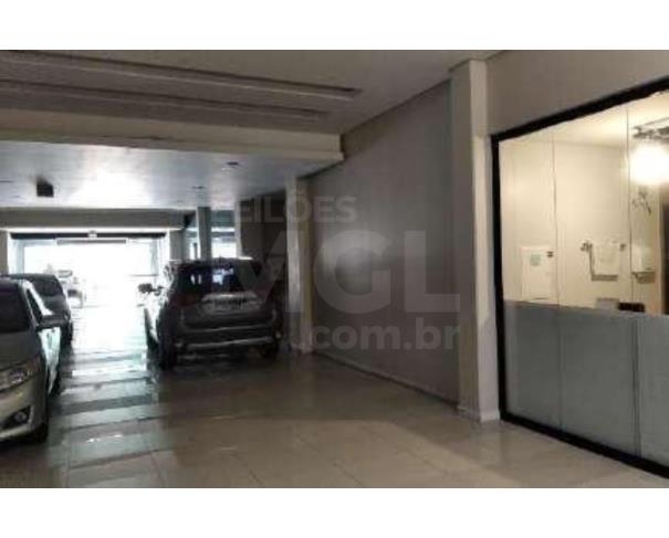 Foto de FLORIANÓPOLIS/SC - Prédio Comercial com 9.734,00m² em terreno de 1.204,71m²  no Centro
