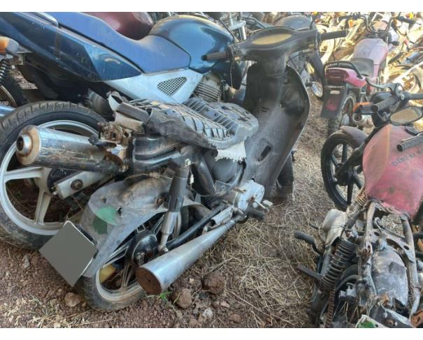 Foto de ARAGUAPAZ/GO - Motocicleta SUNDOWN Web 100 Evo - PARA RETIRADA DE PEÇAS