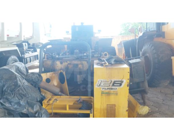 Foto de QUATIGUÁ/PR - Pá Carregadeira New Holland, 12B Turbo