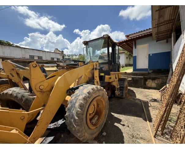 Foto de APIACÁ/ES - Pá Carregadeira Caterpillar modelo 924H