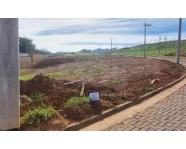 Foto de SANTA RITA DO SAPUCÁI/MG LOTE DE 338,45 M2 SITUADO NA AV. LIA RIBEIRO NO LOTEAMENTO COLINA DAS PALMEIRAS