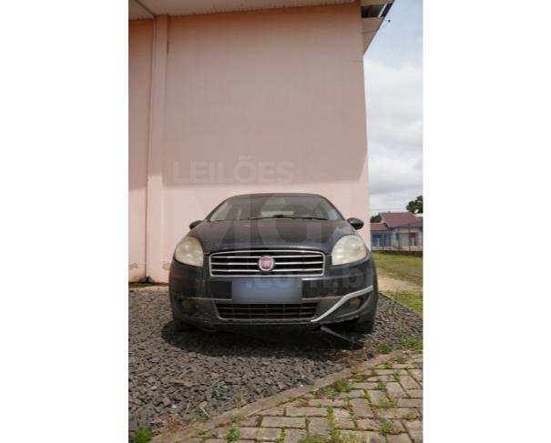 Foto de BELA VISTA DO TOLDO/SC - Fiat Linea Essence 1.8, 2014/2015