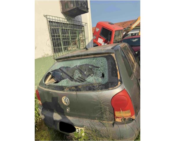 Foto de TEIXEIRÓPOLIS/GO - VW Gol 1.0 Plus, 2006/2006, FLEX, CINZA 