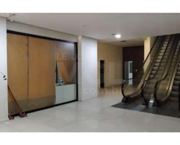 Foto de FLORIANÓPOLIS/SC - Prédio Comercial com 9.734,00m² em terreno de 1.204,71m²  no Centro