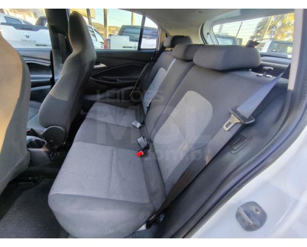 Foto de ITAÚNA/MG- CHEVROLET ONIX HATCH 1.0 12V FLEX 5P MEC. 2023/2024- PA1332