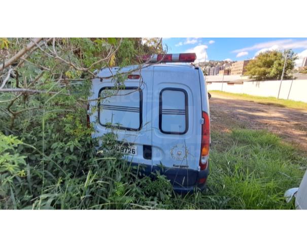 Foto de CAXAMBU/MG - Renault Kangoo Rontan Ambulância, 2013/2014, FLEX 
