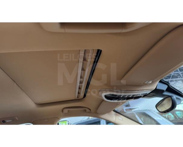 Foto de ITAÚNA/MG - PORSCHE PANAMERA S HYB 380CV - 04P VEÍCULO BLINDADO - SC1047