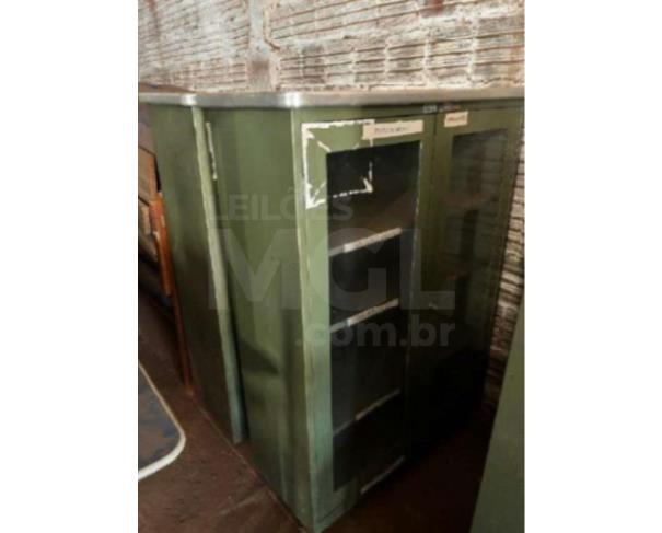 Foto de PONTES GESTAL/SP - Armários tipo vitrine, Camas com estrutura em MDP solteiro, Prateleiras de aço, e armário de madeira, Arquivos e armário de aço, Armário de aço