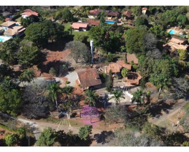 Foto de IGARAPÉ/MG - Casa com a área de 180,00m² e seu lote com a área de 2.150,00m², situado no Condomínio Fazenda Solar