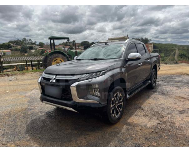 Foto de SERRA DA SAUDADE/MG - Caminhonete - Mitsubishi Triton Sport HPE S, 2022/2023