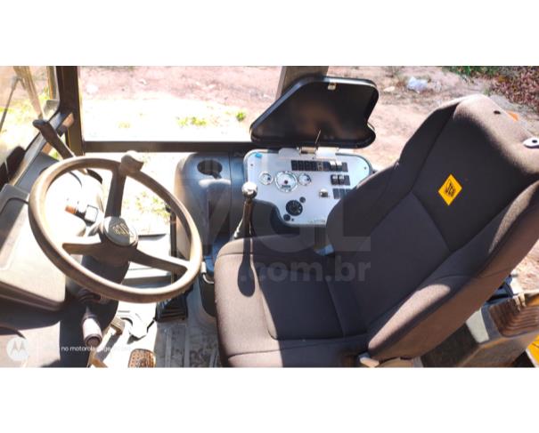 Foto de CONTAGEM/MG-RETROESCAVADEIRA JCB 3C-2012