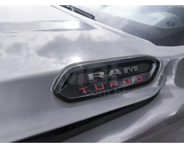 Foto de ITAÚNA/MG- RAM RAMPAGE REBEL 2.2 TB CD 4X4 DIESEL AUT. 2024/2025- PA12729