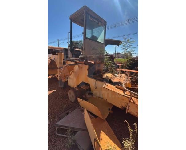 Foto de VALE DE SÃO DOMINGOS/MT - Pá Carregadeira New Holland, modelo 12B