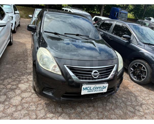 Foto de ITAÚNA/MG - NISSAN VERSA 16 SV - ANO: 2014/2014 - B1022
